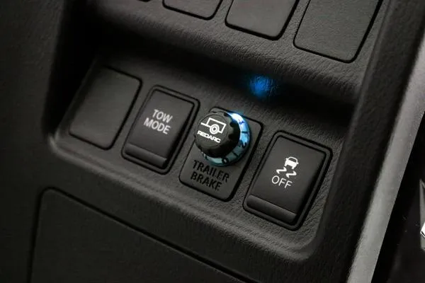 REDARC EBRH-ACCNA Tow-Pro Liberty Brake Controller product image