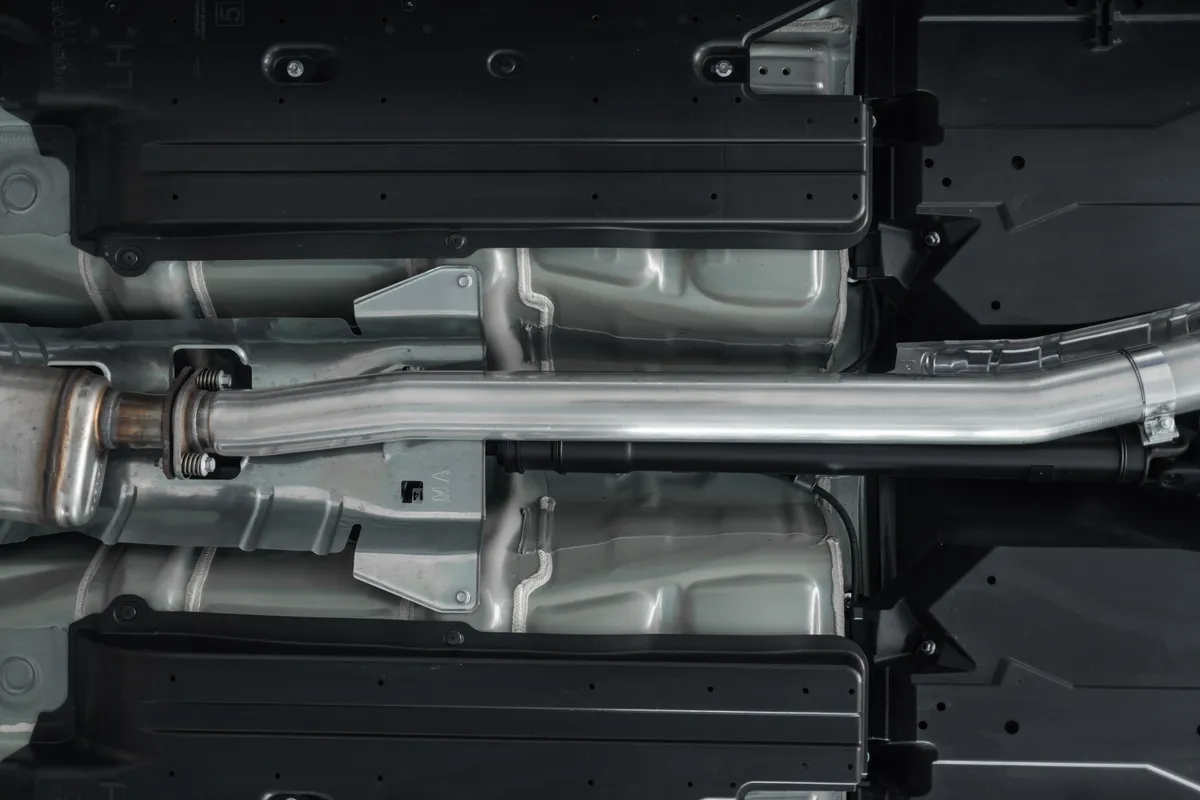 Armor Pro Cat Back Exhaust System; 3 in.; Quad Split Rear Exit; T304 Stainless Steel; Incl. 3.5 in. OD Dual Out Carbon Fiber Tips; product image