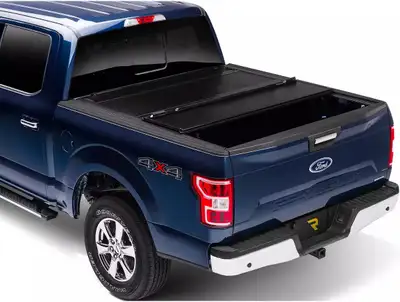 RealTruck BAK 24c Tacoma 5ft Bakflip Fibermax Folding Tonneau Cover Black