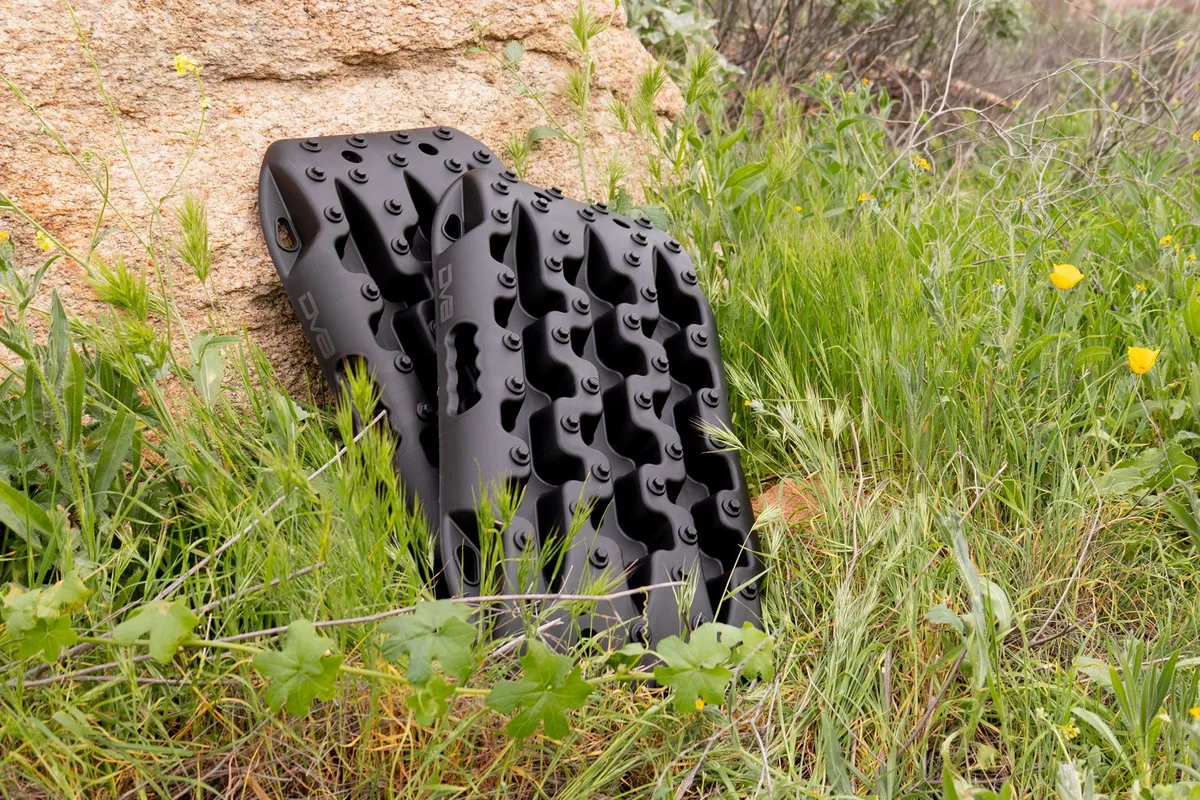 DV8 Xtract Mini Traction Board Pair | Black or Orange product image