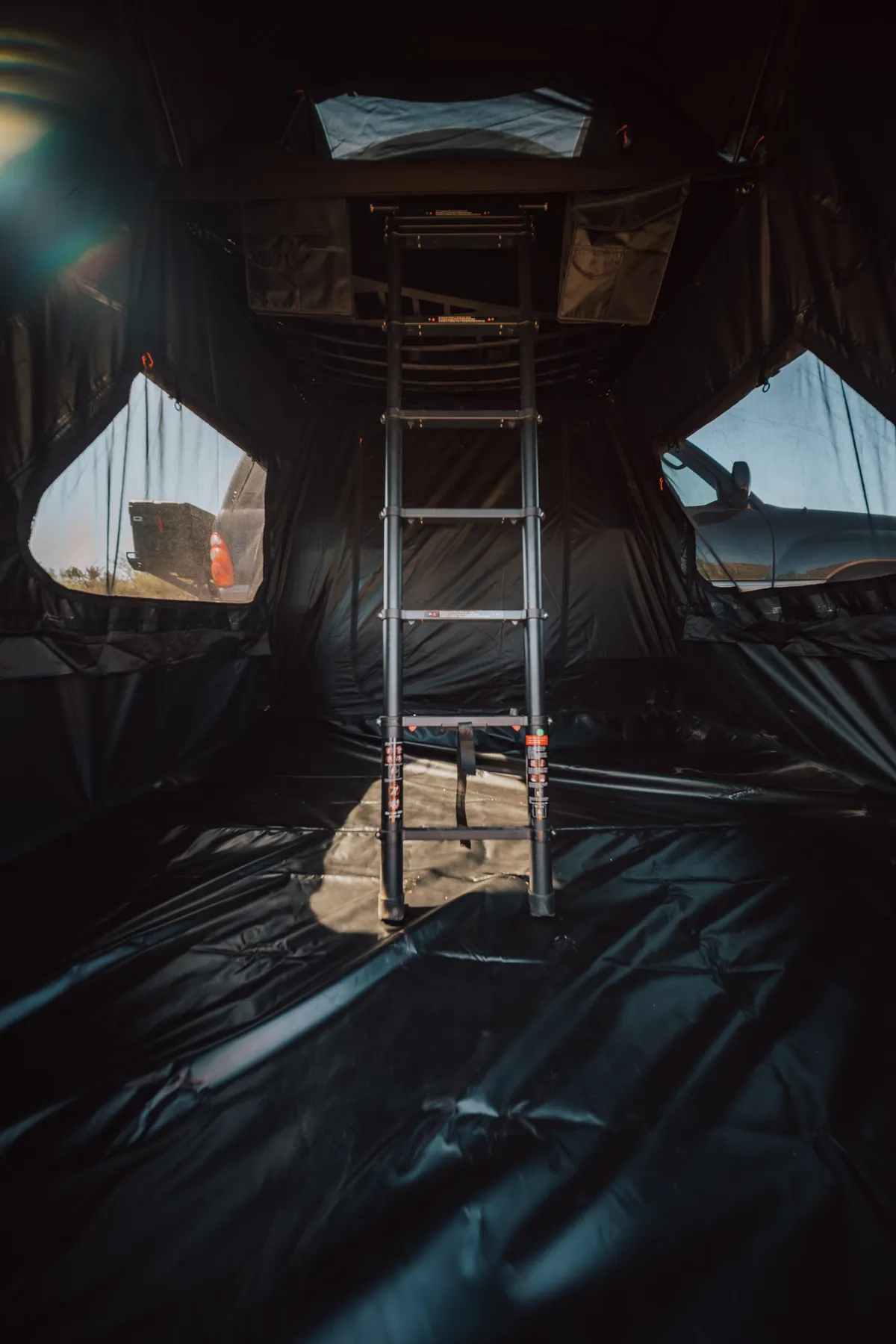 Vagabond 2.0 Standard Rooftop Tent Sand product image