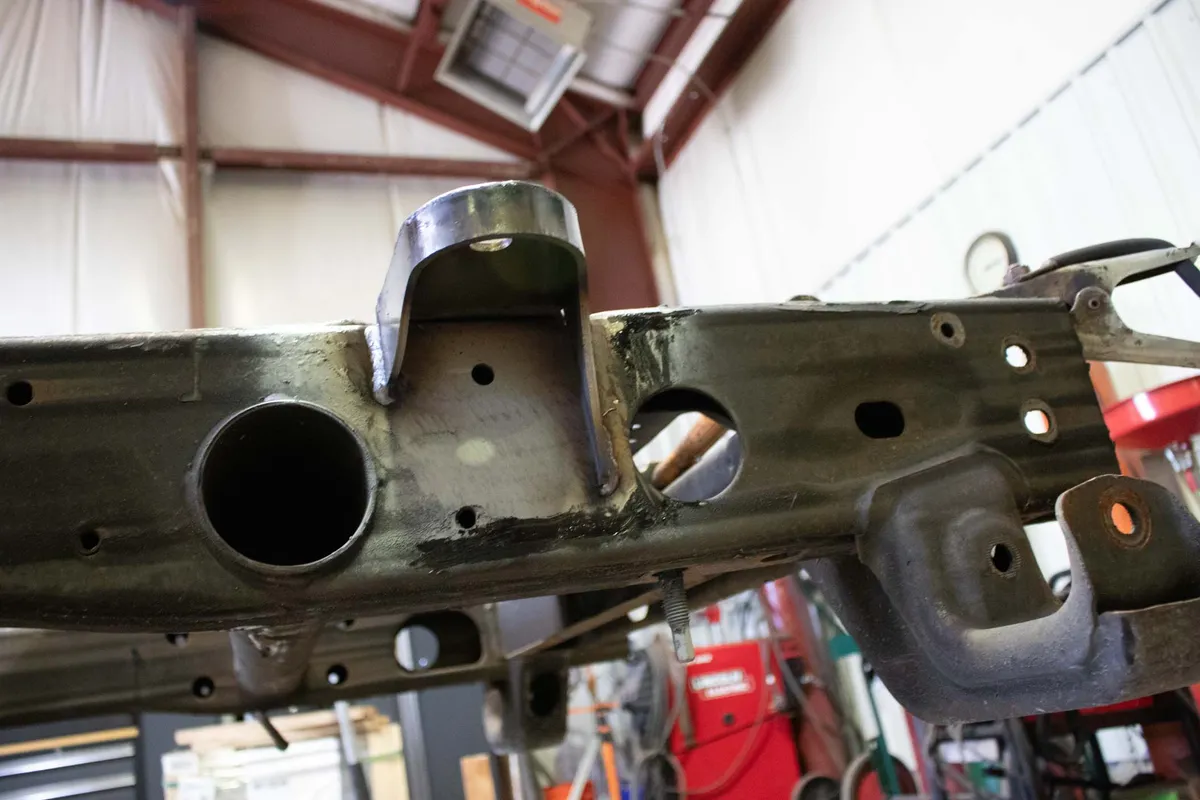 Rust Buster 2011-2018 Chevy Siverado 2500hd And 3500hd W/Srw Gmc Sierra 2500hd And 3500hd W/Srw Rear Bed Mount Right Side Rb7827r product image