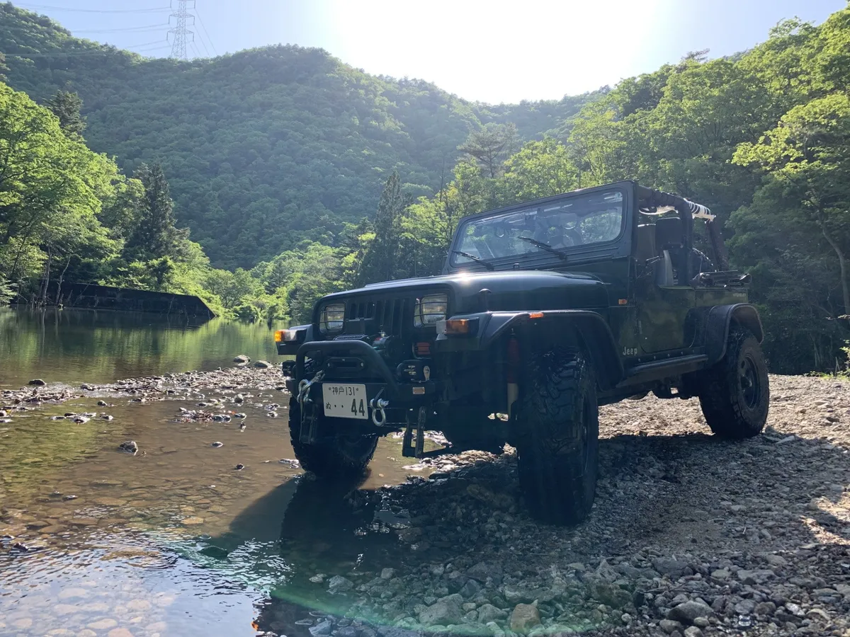 Jeep TJ Front Bumper W/Winch Guard 97-06 Wrangler TJ Rubicon and Unlimited Steel Black Textured Powdercoat Piranha Series Fishbone Offroad product image