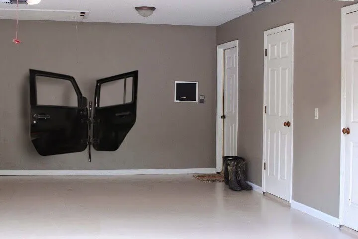 Doors 1976-1986 Holders Gecko Green product image