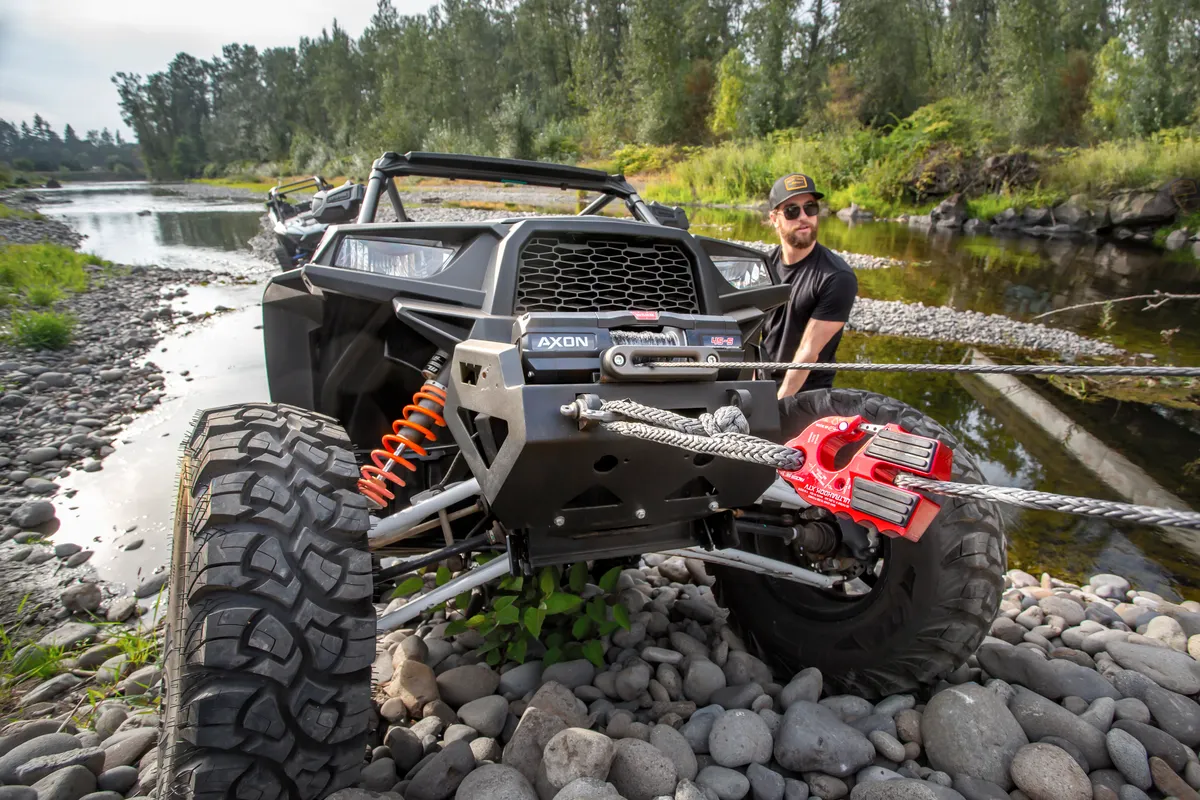 Factor 55 00275-01 Ultrahook Xtv Winch Hook With Shackle Mount -- Red product image
