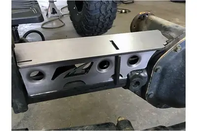 Motobilt Motobilt Dana 44 Front Axle Truss - Bare Steel - JK Rubicon