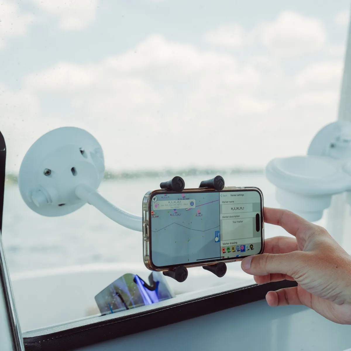 Flexx Phone Mountwhite product image