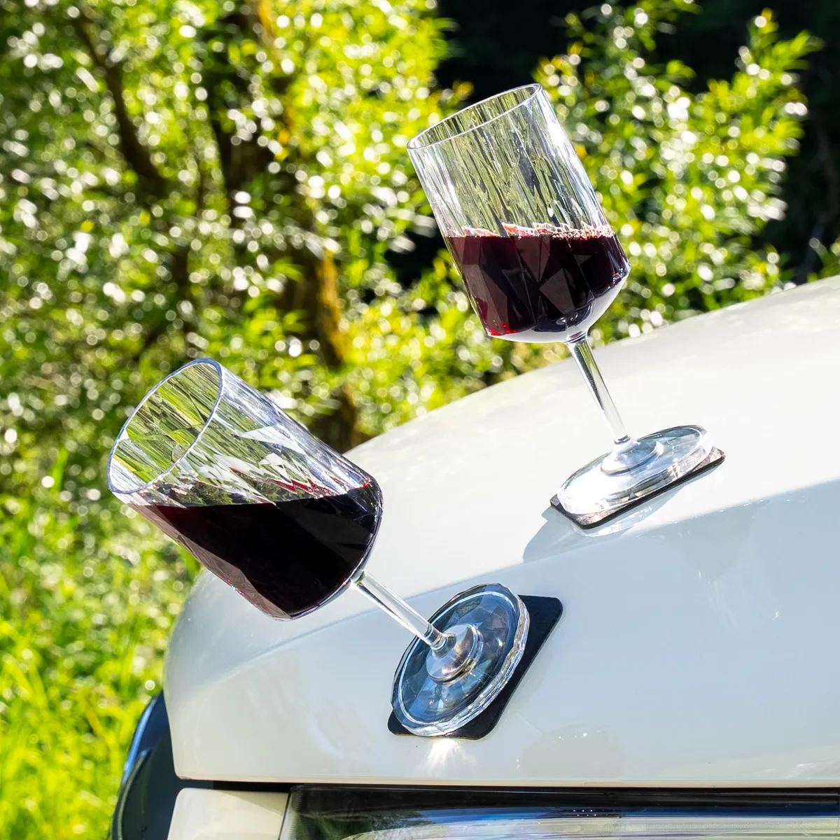 Magnetic Plastic Glasses Wine 0 3 l product image