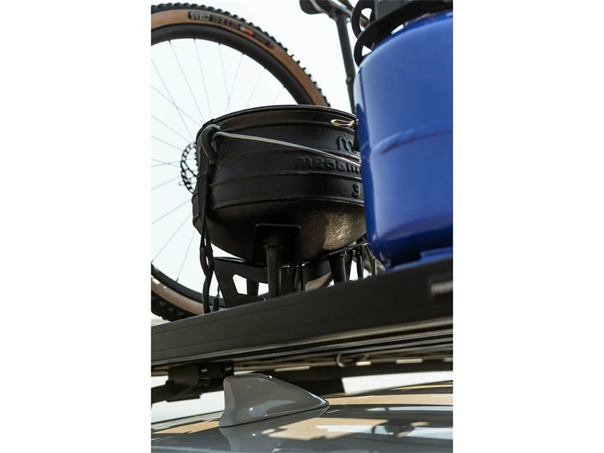 Front Runner Potjie Pot/Dutch Oven Carrier product image