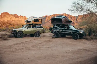 Roam Adventure Co Vagabond 2.0 Xtra Large Rooftop Tent Black