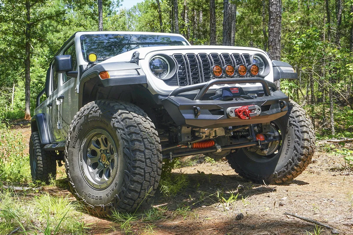 2018-2025 Jeep Wrangler JL/JT Premium Front Ghost Stubby Bumper w/ Pre-Runner Guard product image