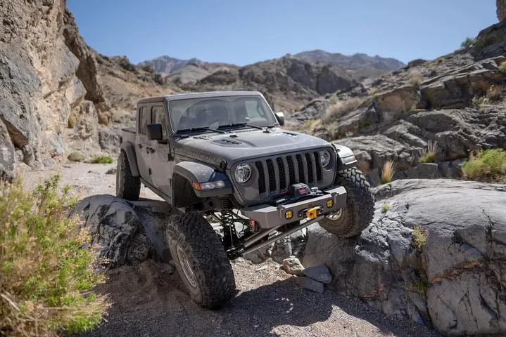 Motobilt Crusher HD Front Bumper - Bare - JT/JL product image