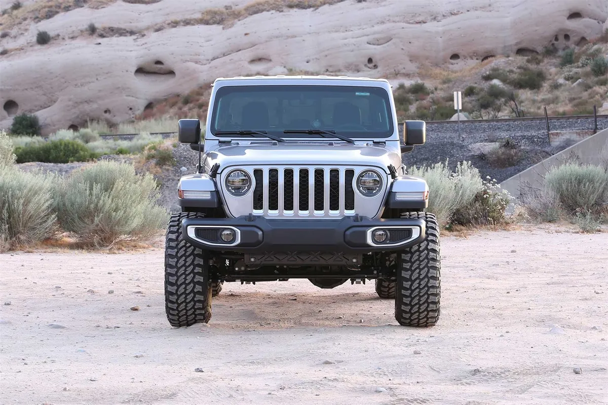 Sport Lift System w/Shock; 3 in. Lift; w/Dirt Logic 2.25 Shocks; product image