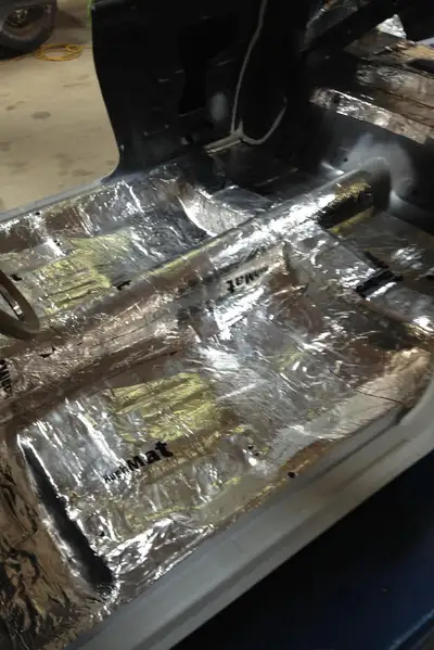 Hushmat Complete Floor Insulation Kit Polymer Black Backing Silver