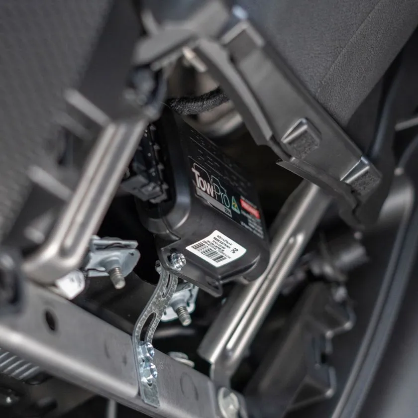 Towpro Elite Electric Brake Controller With Active Calibration product image