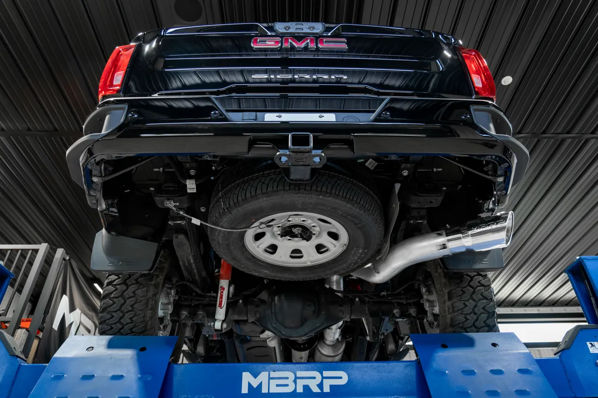 Armor Lite Filter Back Exhaust System; 5 in.; Incl. Over-Axle Pipe/Tail-Pipe/Hardware/6 in. OD Tip; Touring Profile; Single Side; Aluminized Steel; Cutting Required; product image