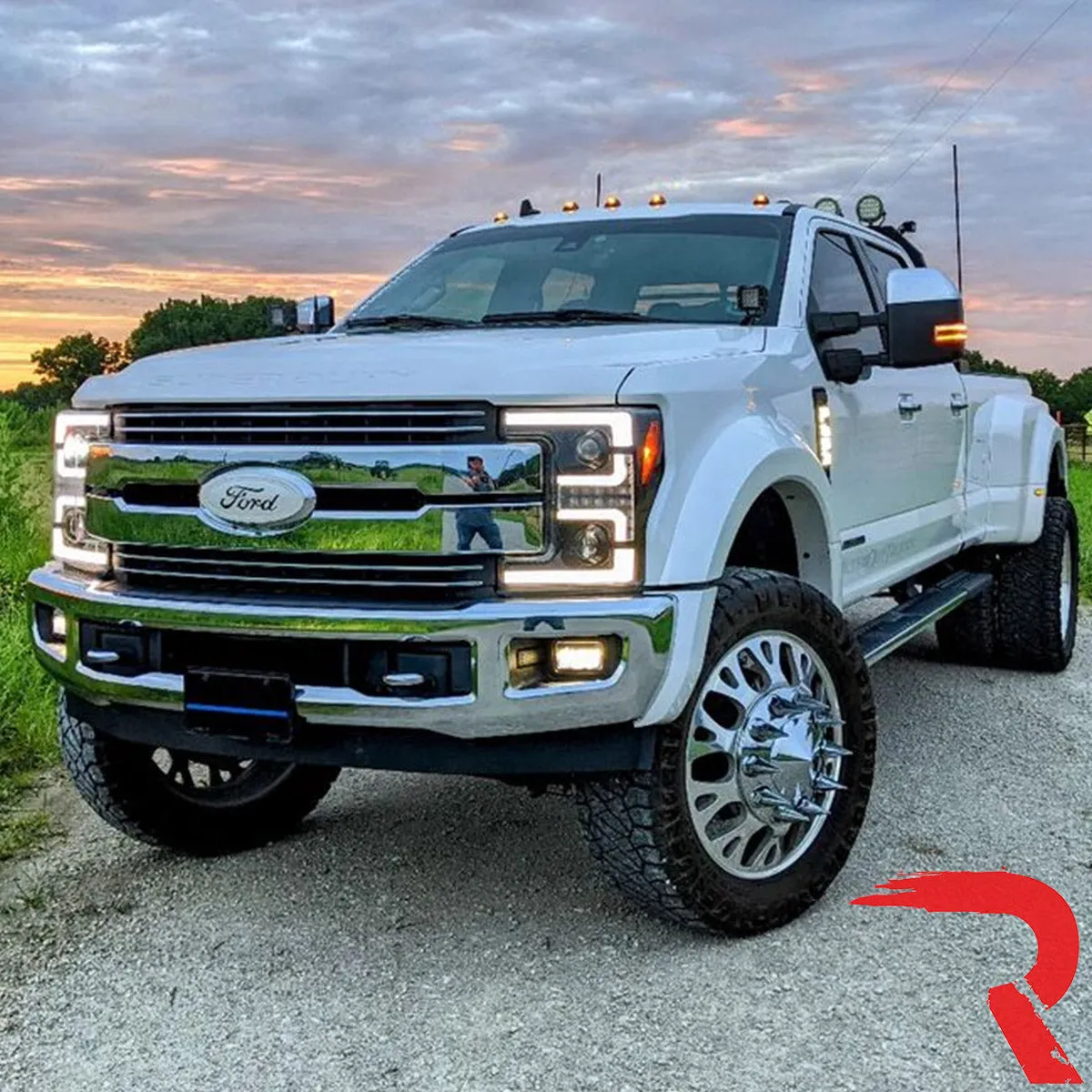 Ford Superduty 17-19 F250f350f450f550 Projector Headlights w Ultra High Power Smooth White Oled DRL And High Power a product image