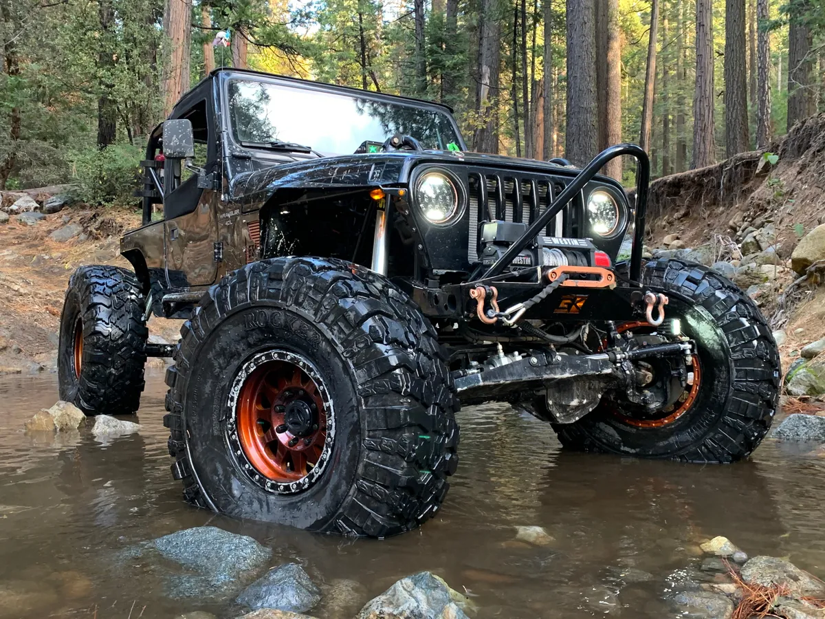 Diamond Series High Clearance Front Fenders for Jeep TJ Wrangler product image