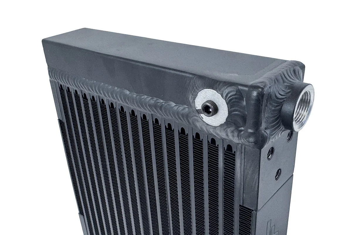 CSF Radiators Univeral Single-Pass Oil Cooler - M22 x 1.5 connections 2 NPT Ports - 8371 product image