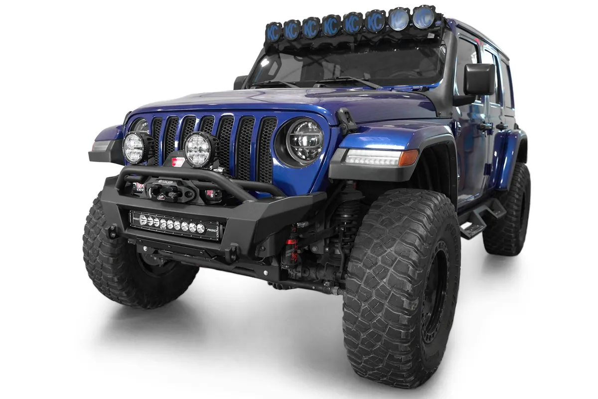 18c Wrangler Phantom Winch Stubby Front Bumper product image