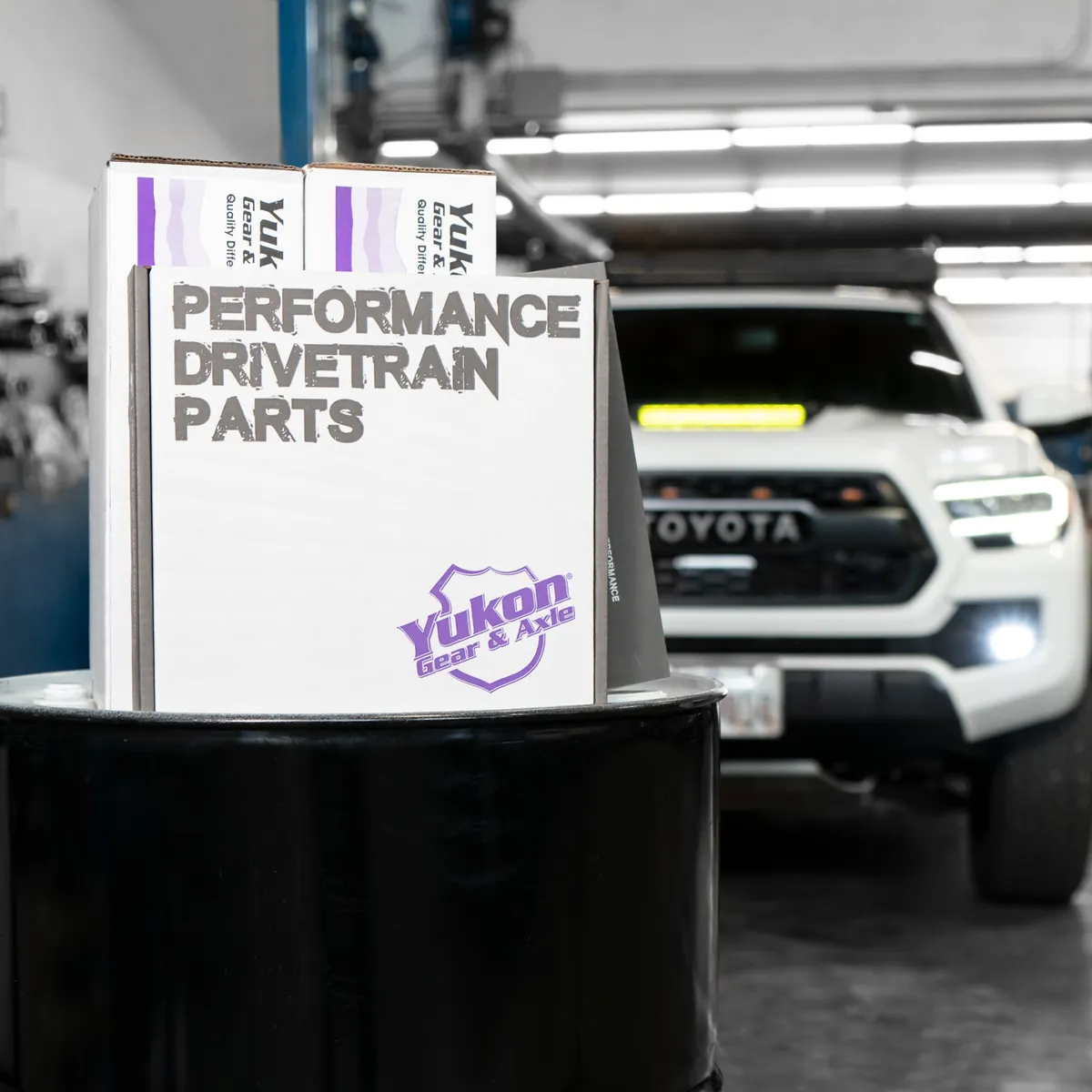 Ring & Pinion Gear Kit Package Front & Rear With Install Kits - Toyota 8.2/8 Inch IFS Toyota 2010& Up 4RUNNER/ Fj Cruiser W/ Locker (8.2/8 Inch ) 4.88 Gear Package (For 3.73& Dwn Front Case) Yukon Gear product image