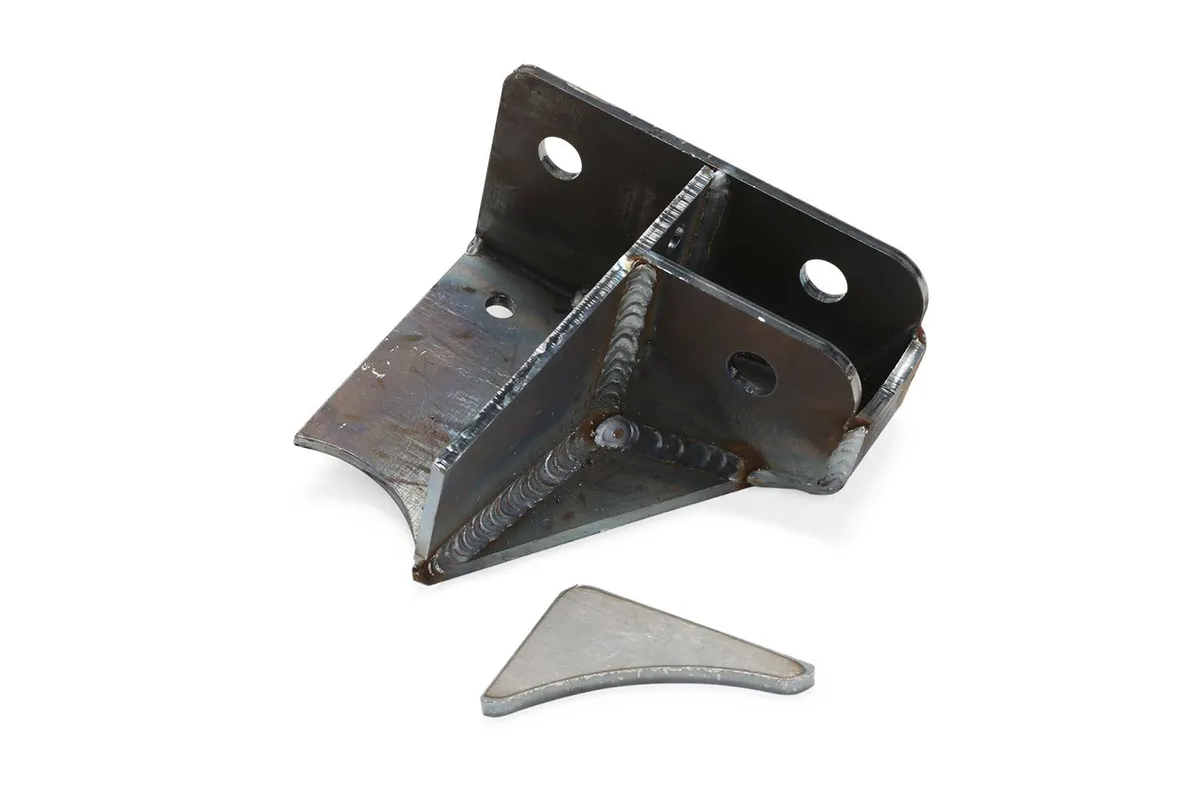 Track Bar Bracket; Rear; For 3-5 in. Lift; Weld On; product image