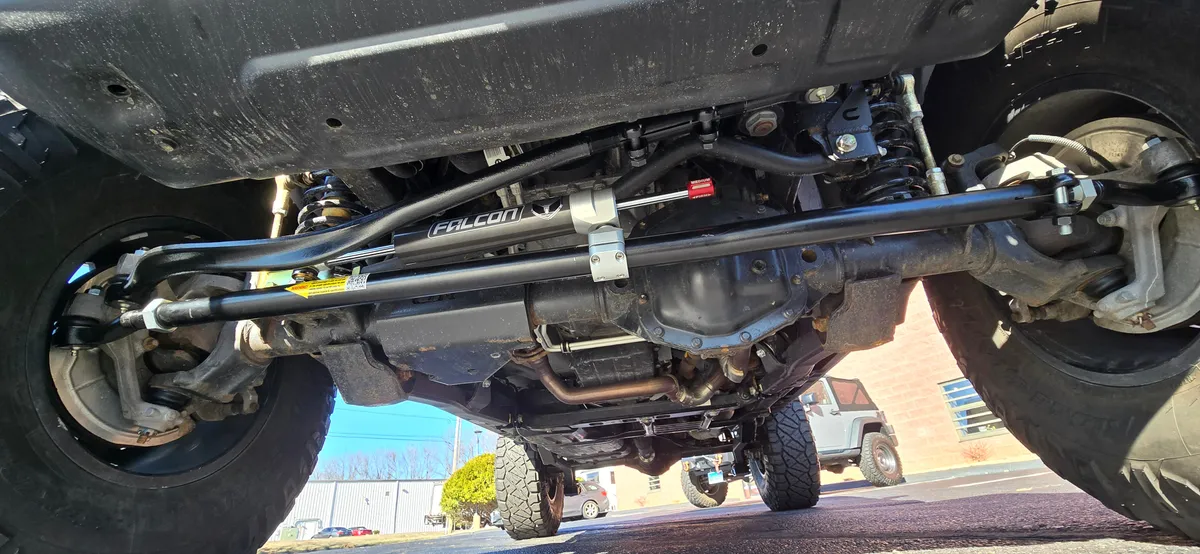 Falcon Nexus EF 2.2 Fast Adjust Steering Stabilizer, JL/JT/JK – 1-5/8" HD TIE ROD product image