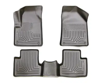 Husky Liners Husky Liners 99031 Weatherbeater - Front & 2nd Seat Floor Liners
