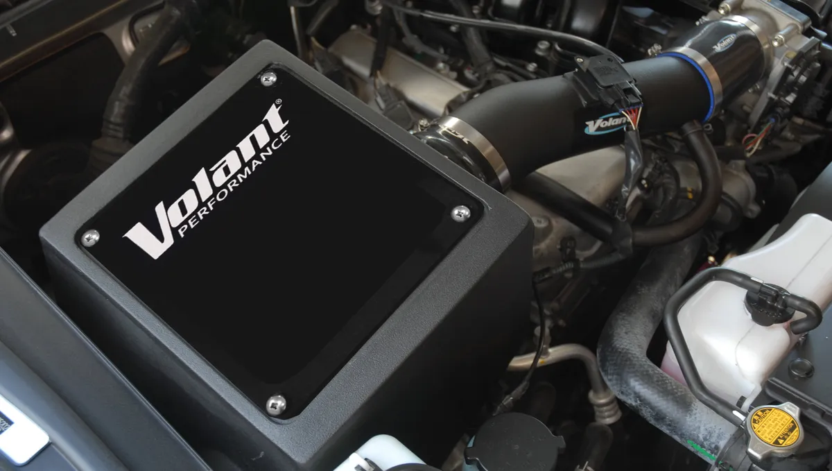 Cold Air Intake Kit; Incl. Closed Filter Box/Air Duct/Pro5 Filter/Connectors/Clamps; product image