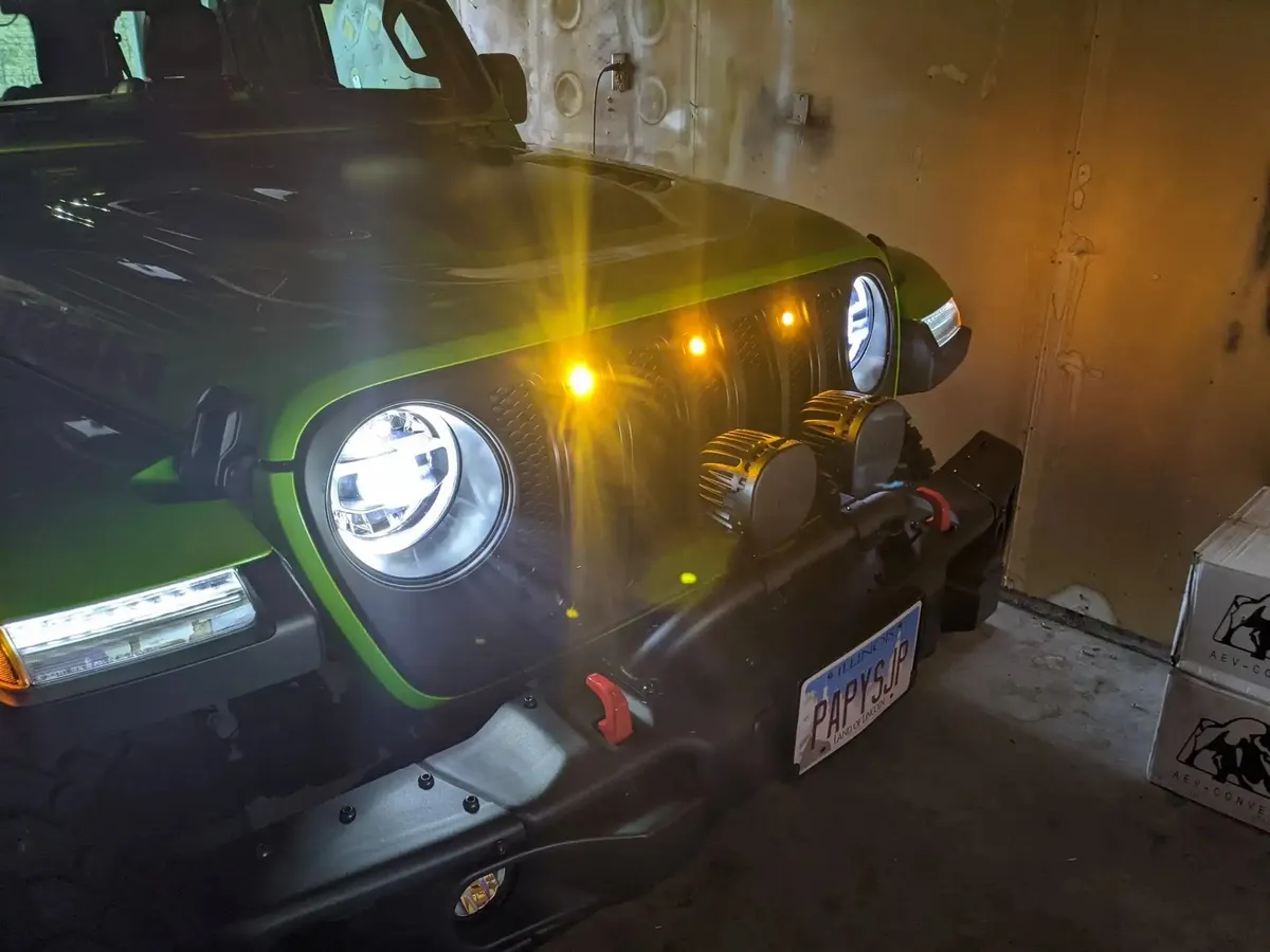 ORACLE Lighting Pre-Runner Style LED Grill Light Kit for Jeep Gladiator JT product image