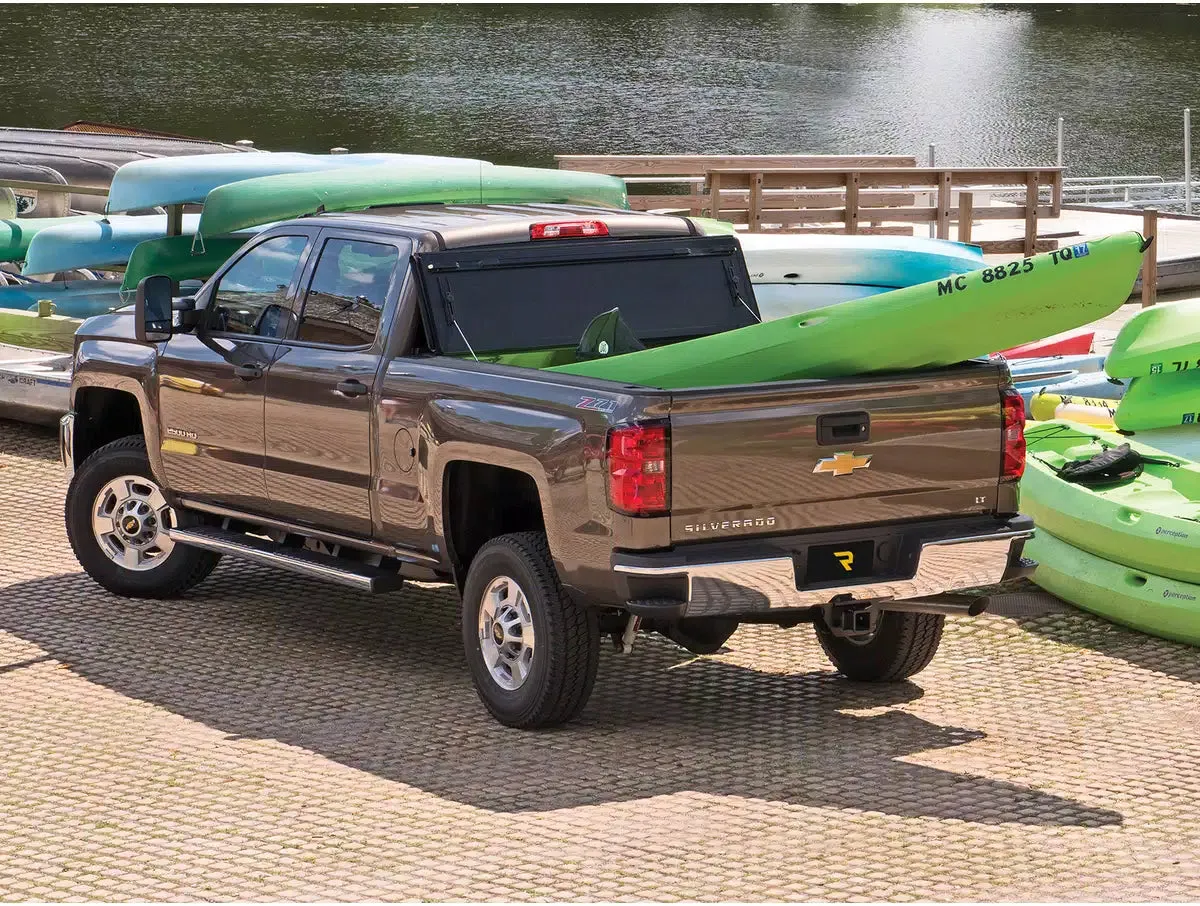24c Tacoma 5ft Bakflip Fibermax Folding Tonneau Cover Black product image