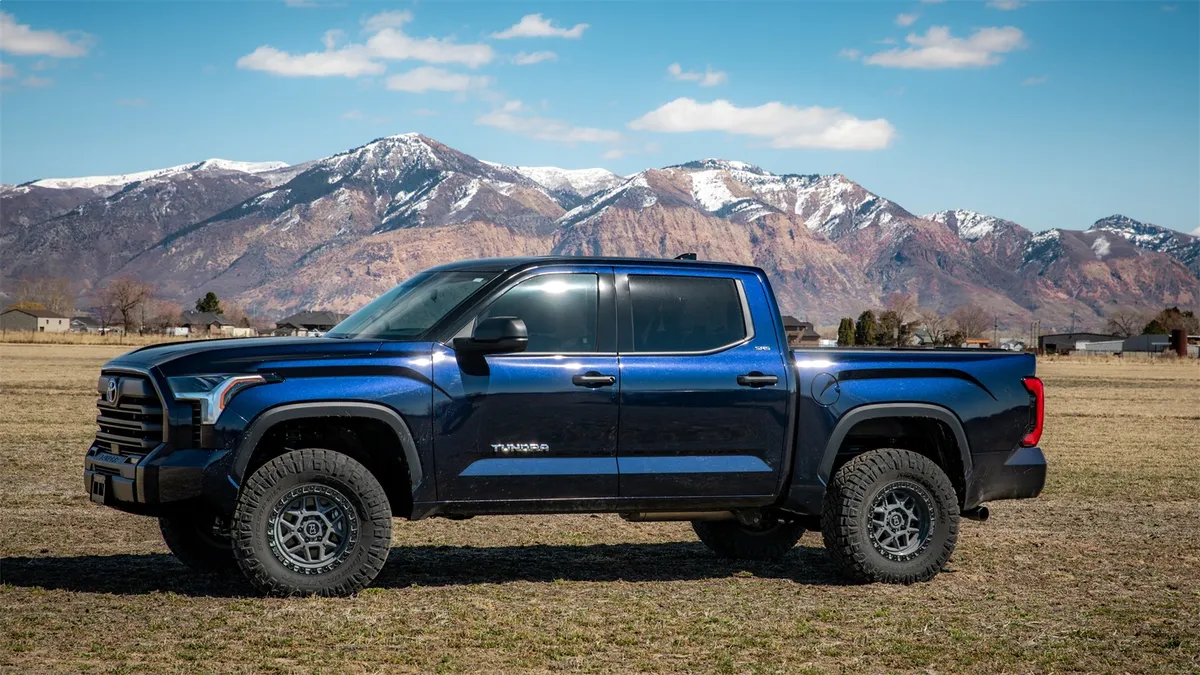 3.0ft. SST Lift Kit Front with 1.25ft. Rear with Upper Control Arms without Shocks product image