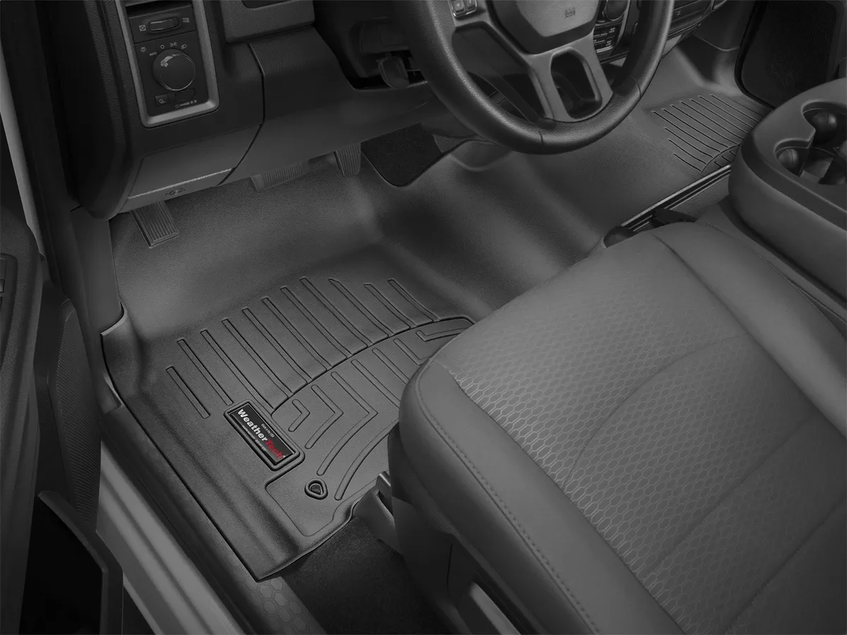 FloorLiner™ DigitalFit®; Black; Front; Over The Hump; product image