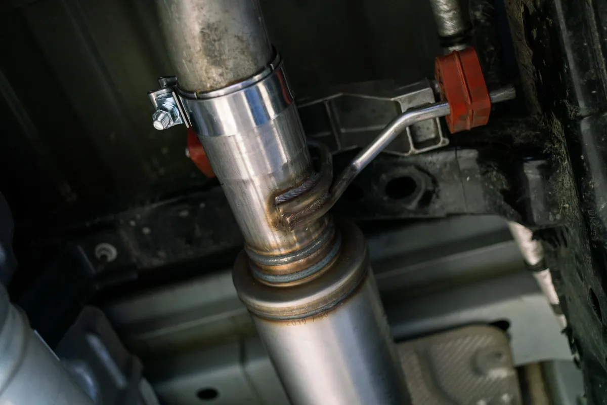 Dodge 3 Inch Single In/Out Muffler Replacement Armor Plus Series For 19-24 RAM 1500 5.7L Hemi MBRP product image