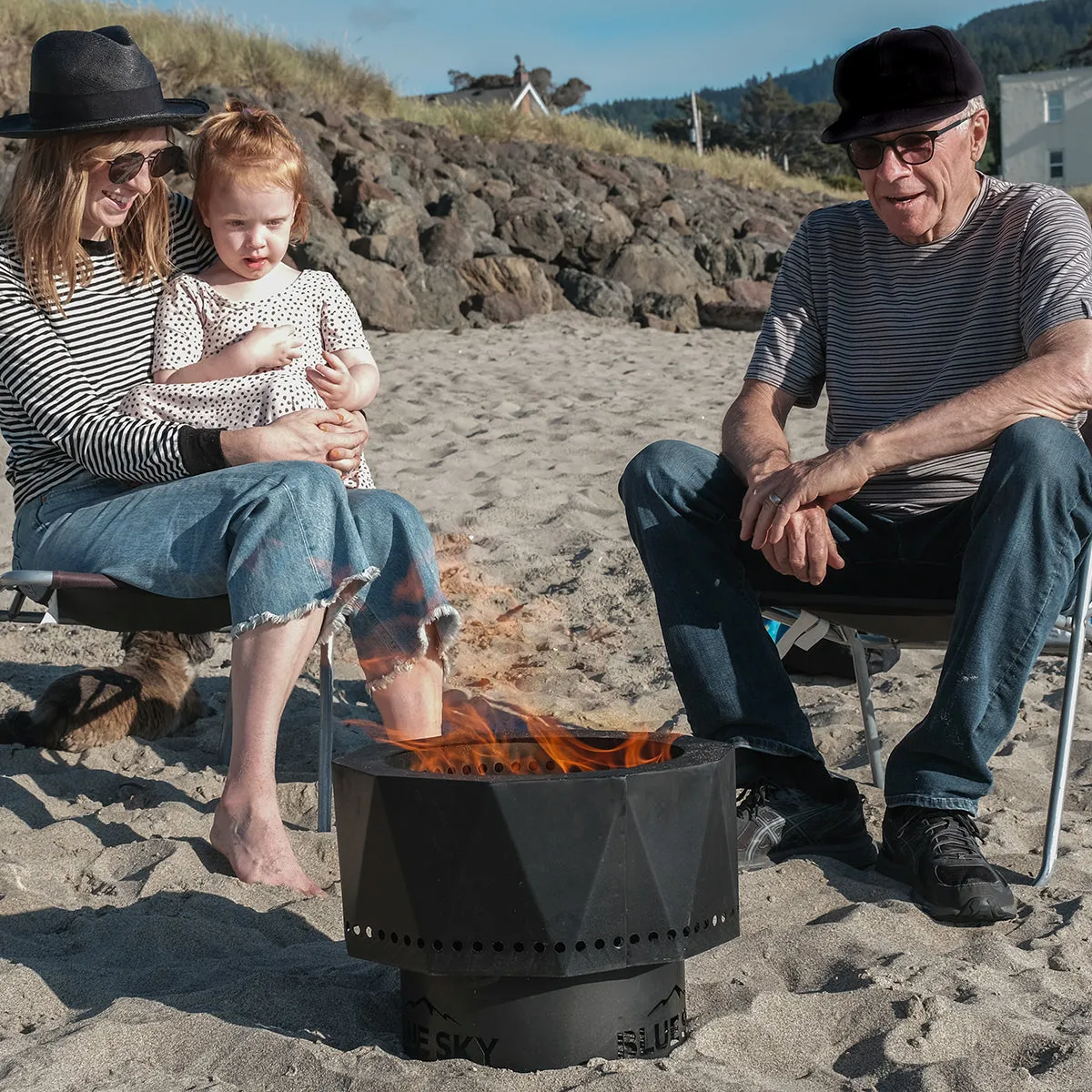 The Ridge Portable High Efficiency Pellet Fire Pit Black product image