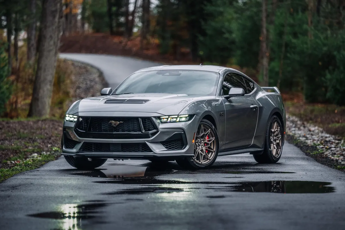 Armor Lite Exhaust Adapter; For PNs[S7207/S7282]; 3 in.; Street to Race Profile Conversion Kit; Aluminized Steel; product image