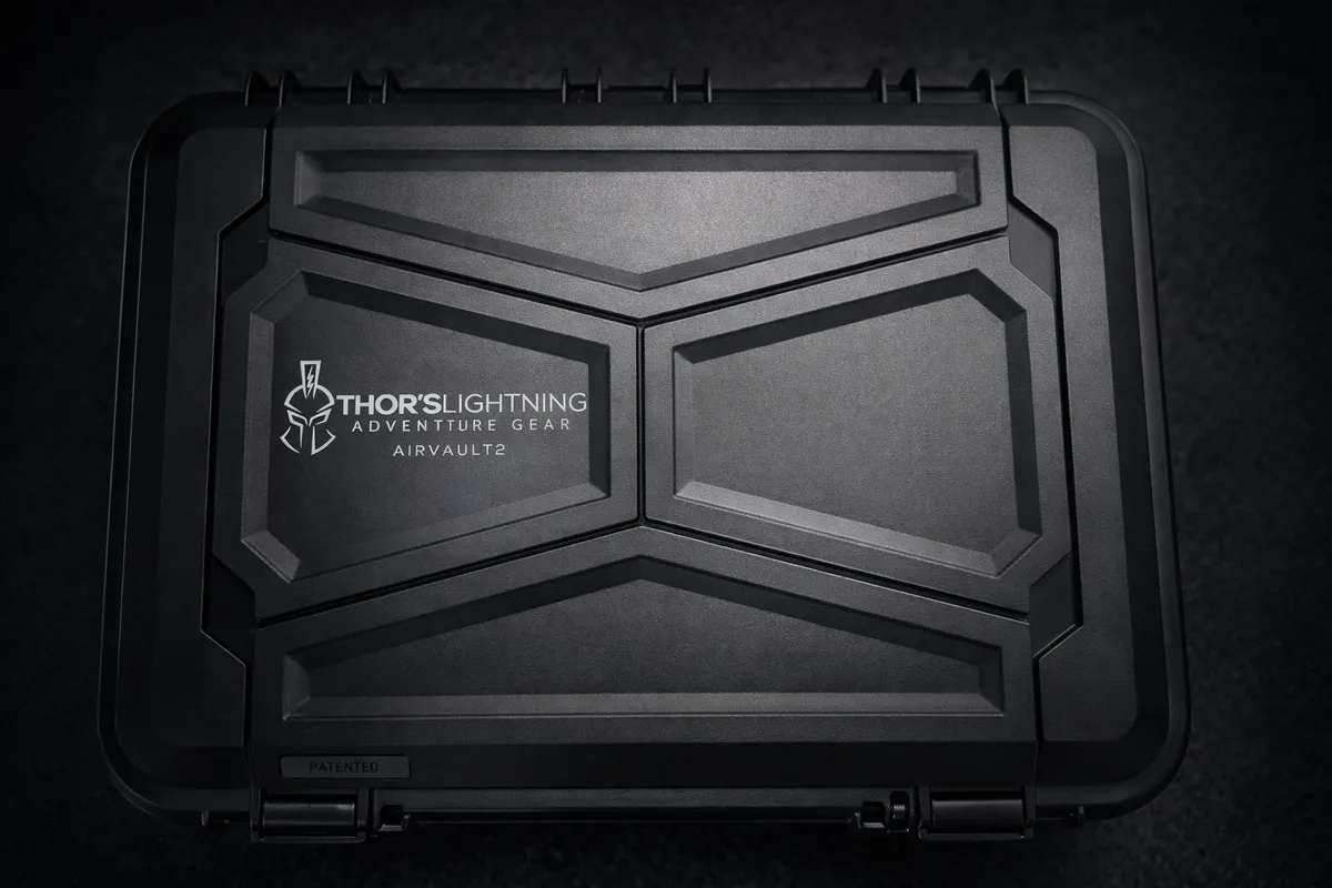 Jeep® AirVault2 – Portable Dual Compressor (10.6 CFM) product image