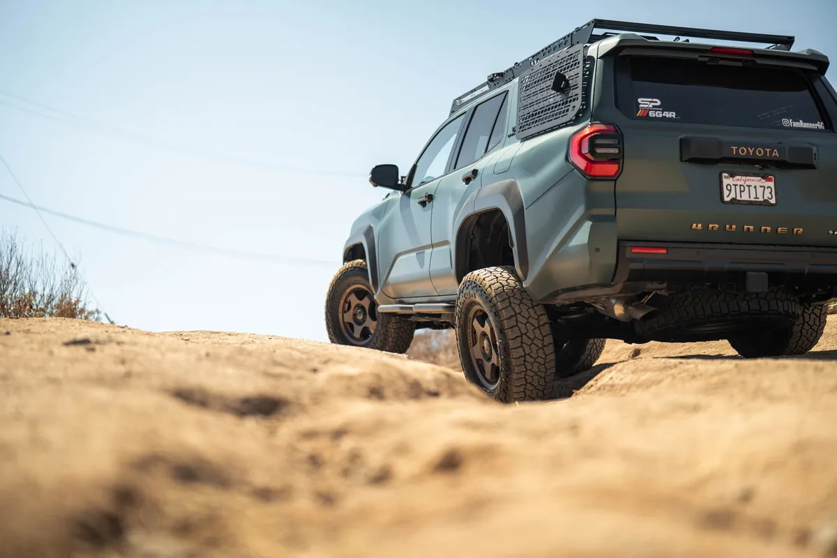 DV8 2025 Toyota 4Runner OE Plus Side Steps SRTF3-02 product image