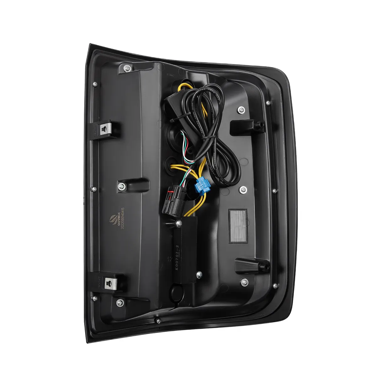 1418 Silv 1500/1519 Silv 2500/3500hd/1519 Sierra 3500hd Luxxseries LED Tail Lights Alphablk product image