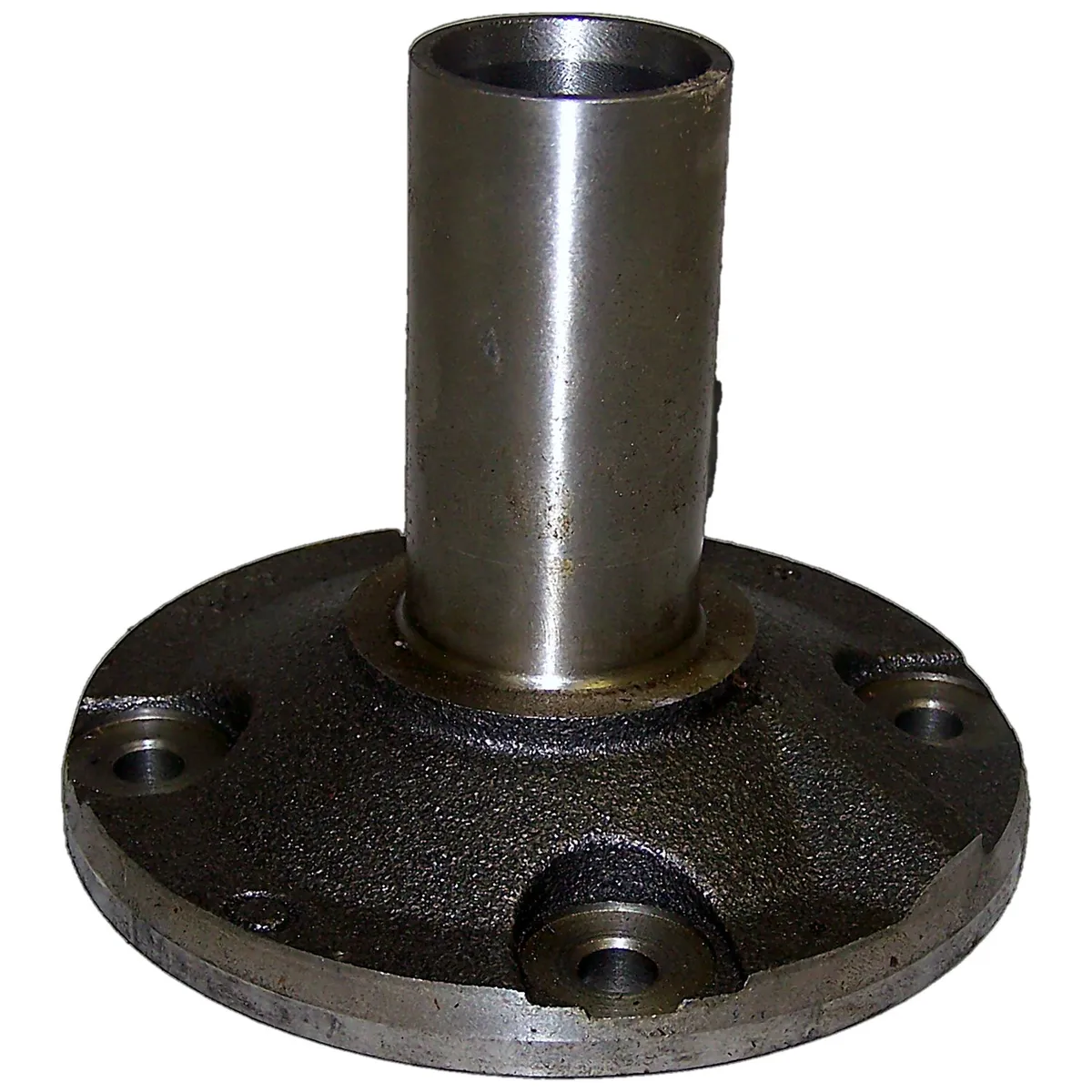 1980-1983 CJ-5 w/ T176 T177 Transmission;1980-1986 CJ-7 w/ T176 T177 Transmission;1980-1986 SJ J-Series w/ T177 Transmission;1981-1986 CJ-8 w/ T176 T177 Transmission;Front Bearing Retainer w/ Trans. 5359389 5359390; O/A Length 3-3/4" product image