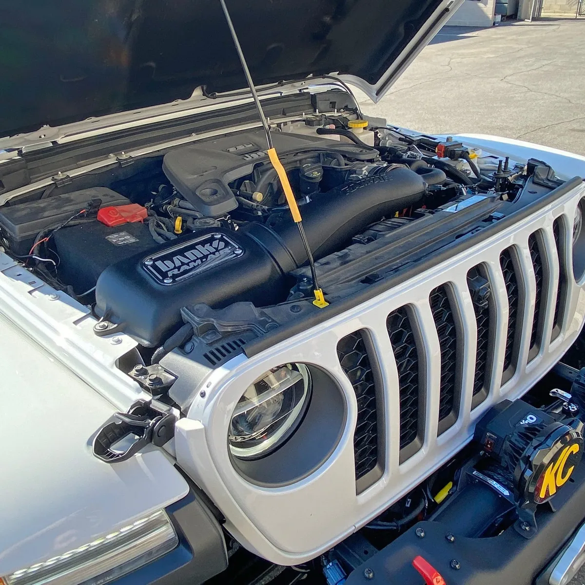 2018-2025 Jeep Wrangler JL 3.6L, and 2020-2025 Gladiator 3.6L Banks Ram-Air® Big-Ass Oiled or Dry Filter, Cold Air Intake System product image