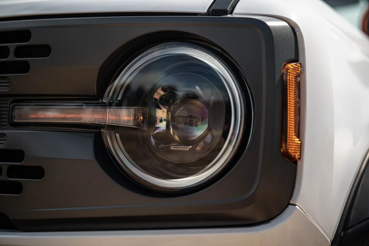 DV8 Offroad 2021-2025 Ford Bronco Black Headlights HLCBR-01 product image