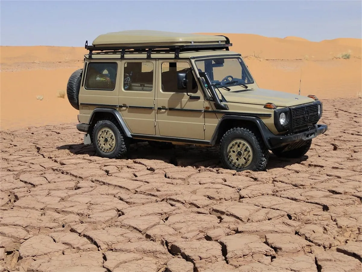 Mercedesbenz Gelandewagen g Class (19792017) Slimline II Roof Rack Kit product image