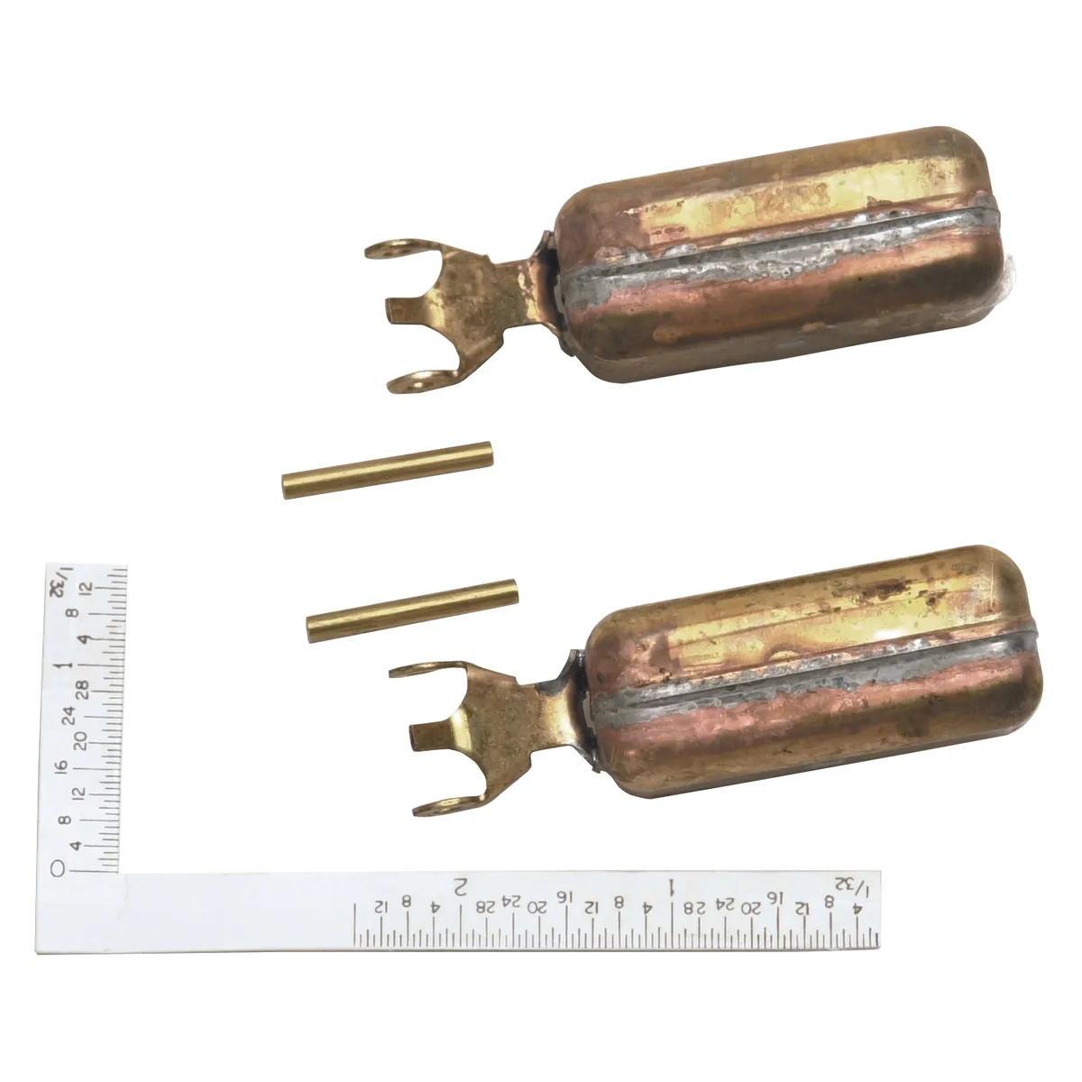 Edelbrock 1469 Edelbrock Float and Hinge Pin Kit product image
