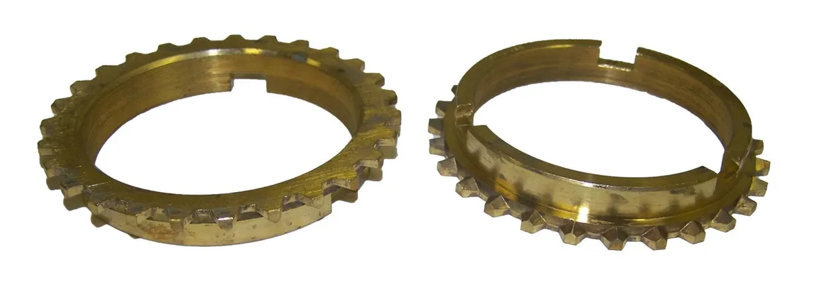 Synchronizer Blocking Ring Set 1966-1983 CJ-5; 1966-1975 CJ-6; 1976-1984 CJ-7; 1981-1984 CJ-8; 1966-1984 SJ, J-Series; 1966-1971 C101 Commando; product image