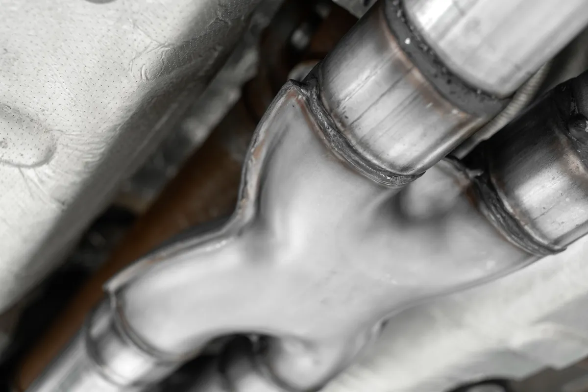 2.5 Inch Exhaust Resonator Bypass X-Pipe Aluminized Steel For 15-Up Ford Mustang GT 5.0L MBRP product image