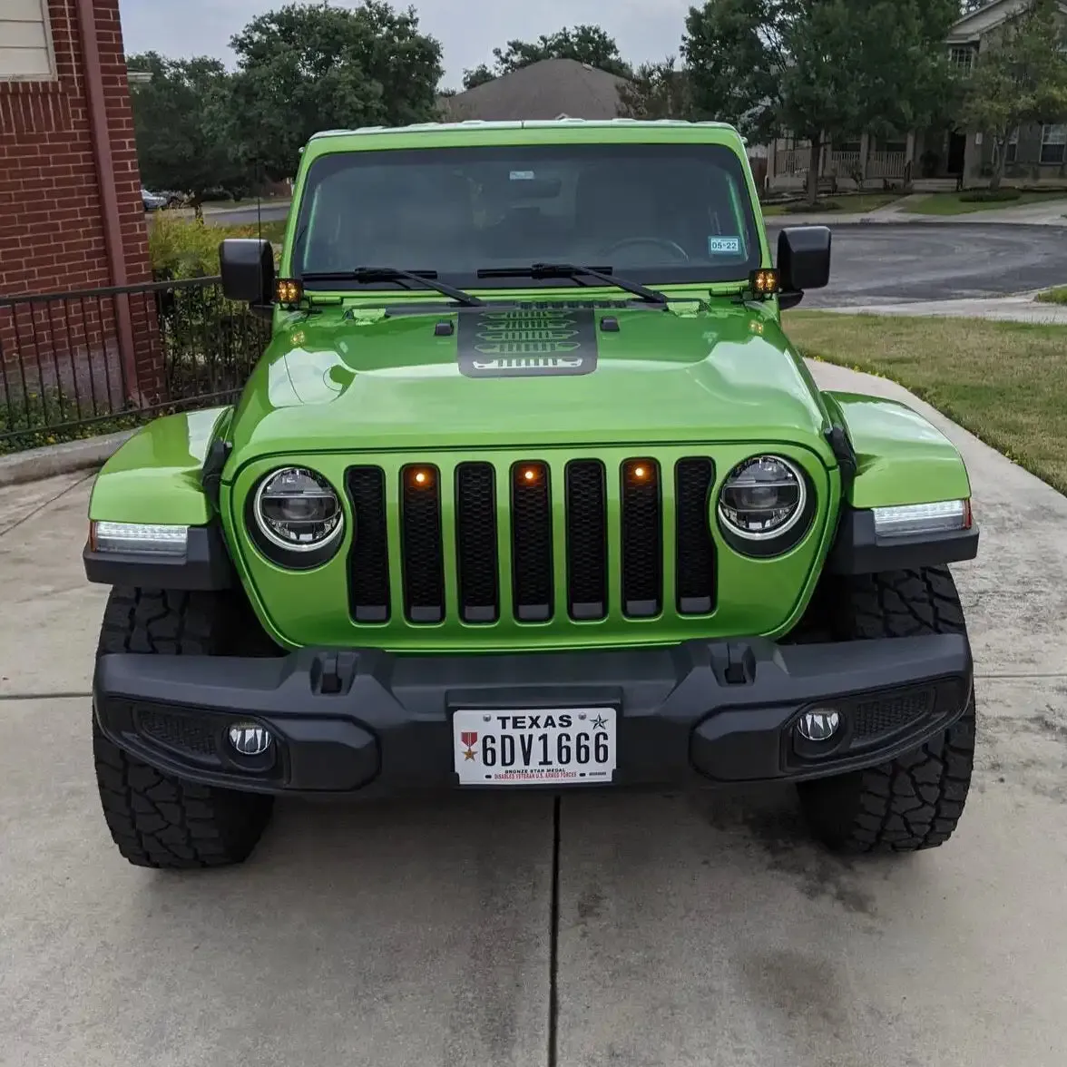 ORACLE Lighting Pre-Runner Style LED Grill Light Kit for Jeep Gladiator JT product image