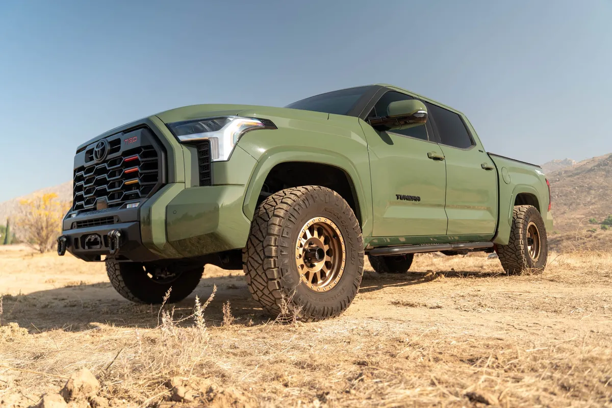 2022-2026 Toyota Tundra Crew Max | OE Plus Side Steps product image