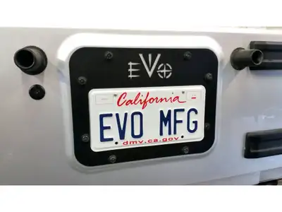 EVO Manufacturing EVO Manufacturing Gate Plate Vent Delete Black - JK