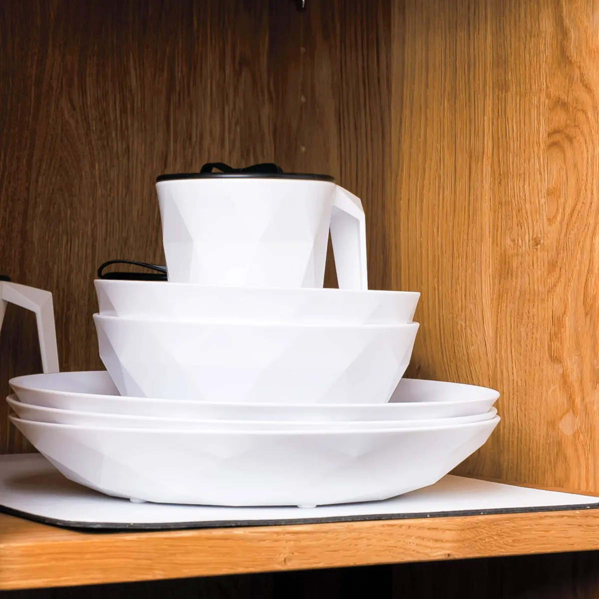 Magnetic plastic bowls CLASSIC âŒ€ 16 cm product image